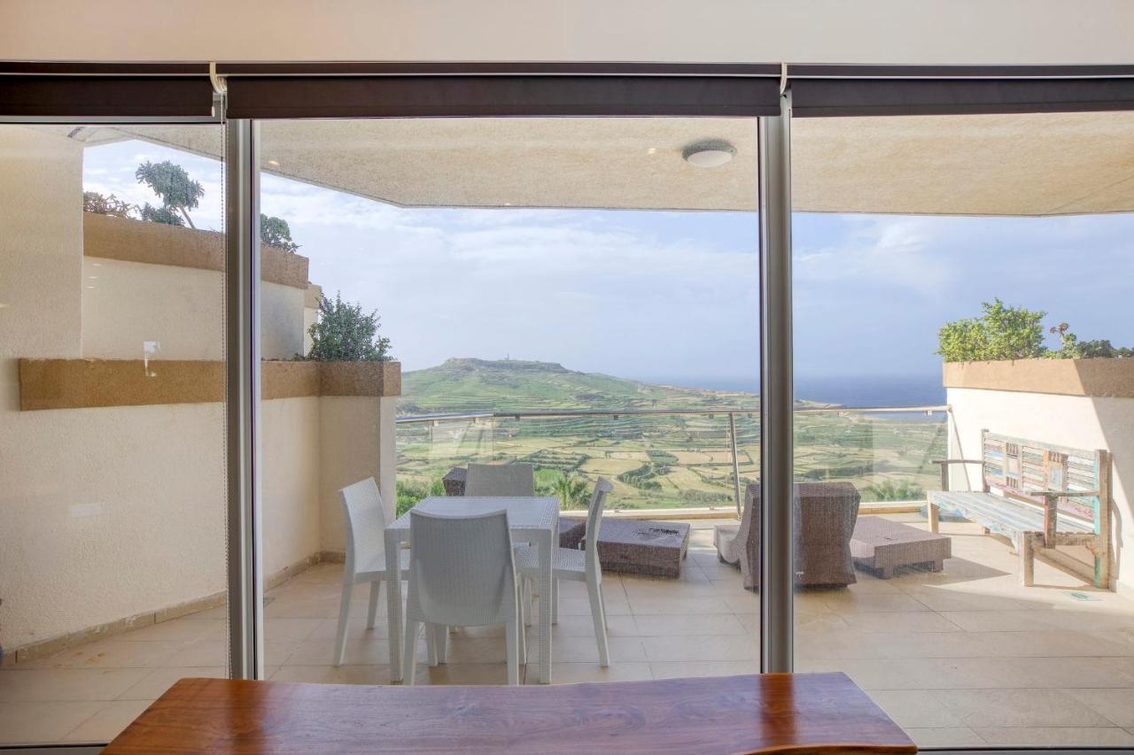 Apartment With Pool-Hosted By Sweetstay Zebbug  Exteriör bild